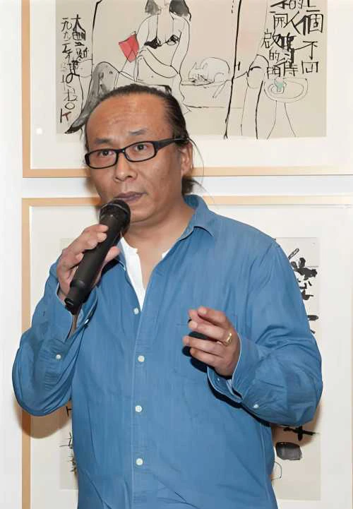 边平山老师的照片，单击鼠标查看大图！